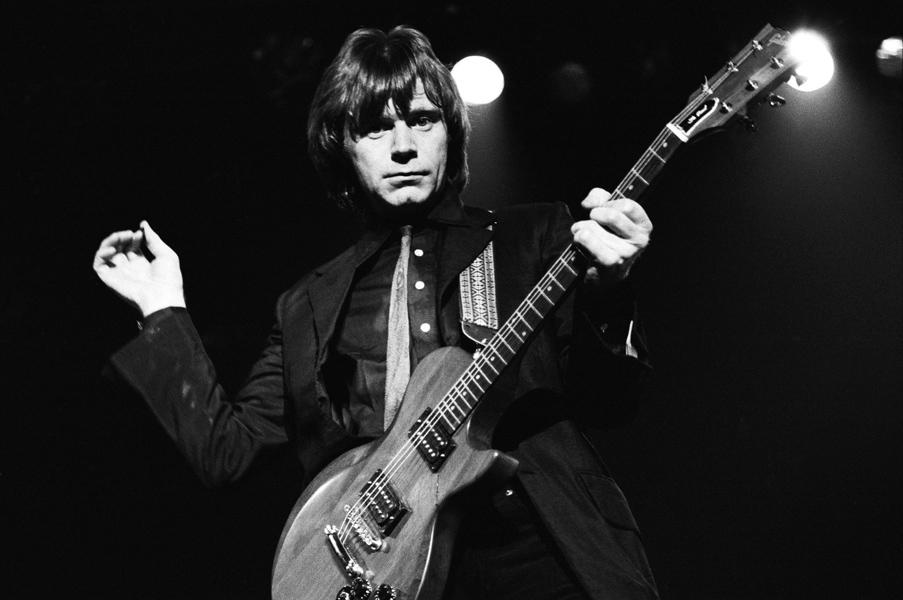 Happy Birthday Dave Edmunds. Here\s hoping it\s the best yet. 