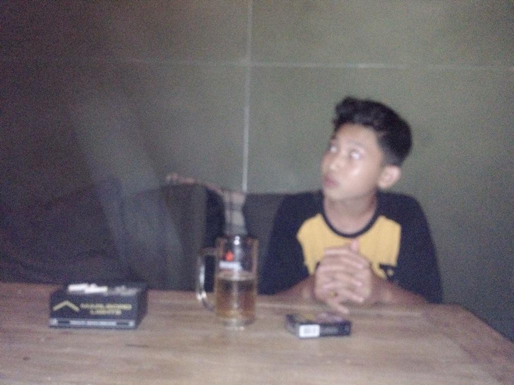 giyasmumtaz's tweet photo. Selow BOB sembari nonton GP Amerika .! http://t.co/vMWogDBmjG