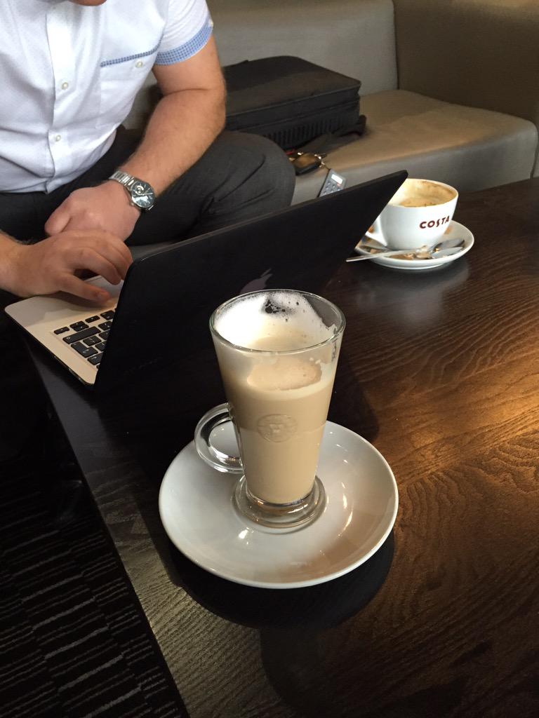 NE1WebDesign's tweet photo. Meeting with first client going well, and free Latte's. #Ne1WebDesign #BestInTheBusiness #WordPress #NeedALogo http://t.co/MmHl7dzJBM