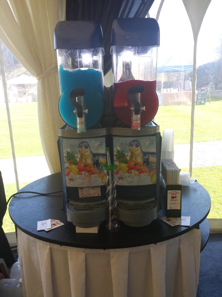 SweetnSimpleSE's tweet photo. Who's ready for a slush? Come and join us at Westenhanger Castle http://t.co/x7sZaROVyN