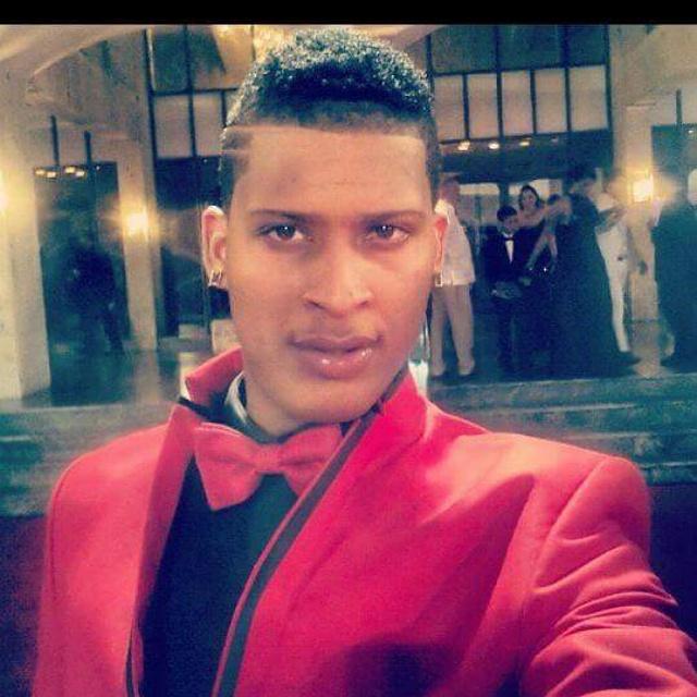 Diime_Yisel's tweet photo. #MyNeneHermoso @QuimicoMegaRAP  TE AMOO Jesús Jiménez Mi COHO LiiNDOO GOD BY BLESS #PapiRico ✌😍😍💞🏆🏆 http://t.co/BMUYav19F5