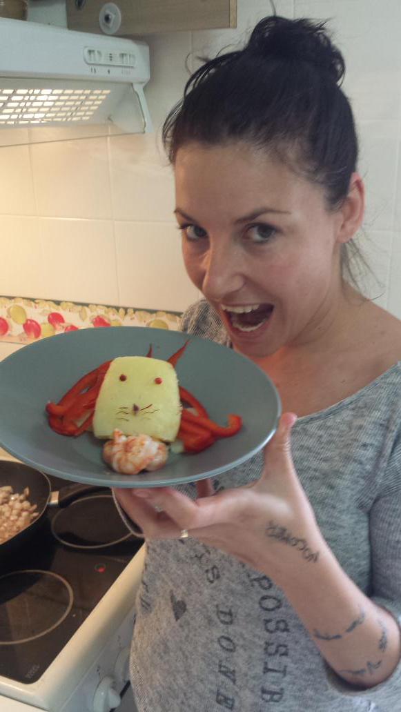 VickyMChef2's tweet photo. .@MasterChef_es   No me he podido resistir y hoy para comer #leoncomegamba #MasterChef http://t.co/G8A1A63lUf
