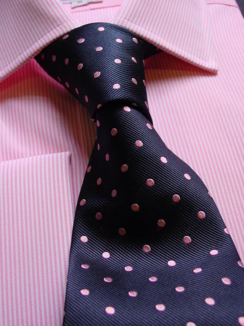 TheDarkKnot's tweet image. The Art of Matching Tie Colors to your Suits and Shirts!  bit.ly/1iVqubO