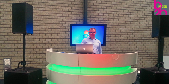 meerb2b tweet media