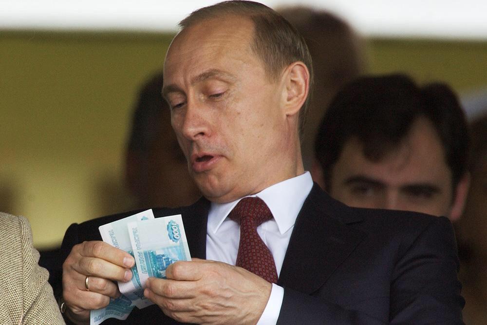 Удвоить ВВП России так и не удалось. Зато доходы Путина удвоились.
gazeta.ru/politics/2015/…