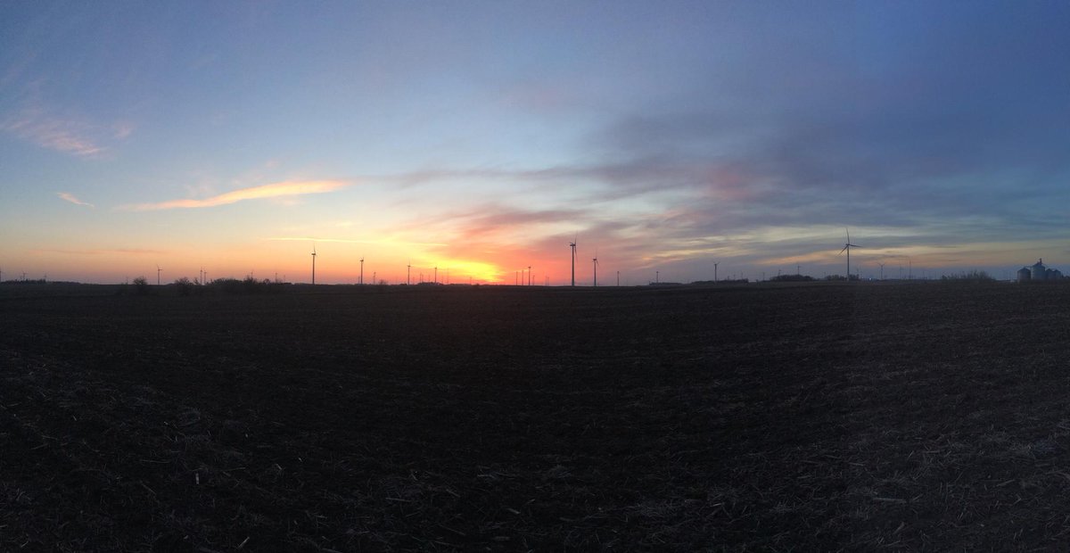 A beautiful morning in Lakefield — ready for #plant15!