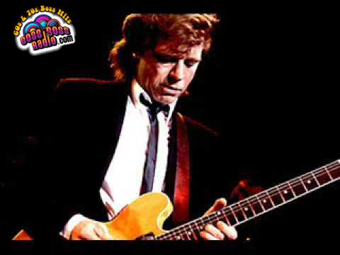 A Big Boss Happy Birthday to Dave Edmunds today!  