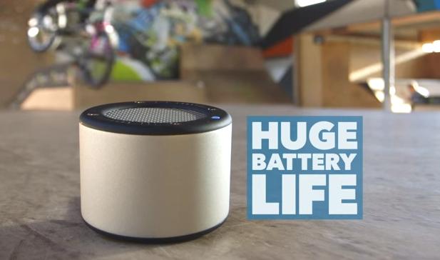recreoUK's tweet photo. Sun's out, speakers out! Pre-order the new @Minirigs Bluetooth speaker here: http://t.co/l4NyHcrHqV #minirig #boombox http://t.co/tRAkT3iizX