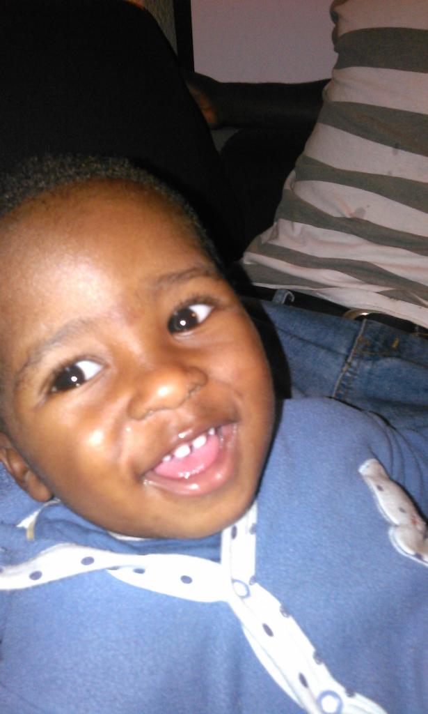 ginah_jay's tweet photo. Killer smile my boo is the best http://t.co/dCXXSRe2TX