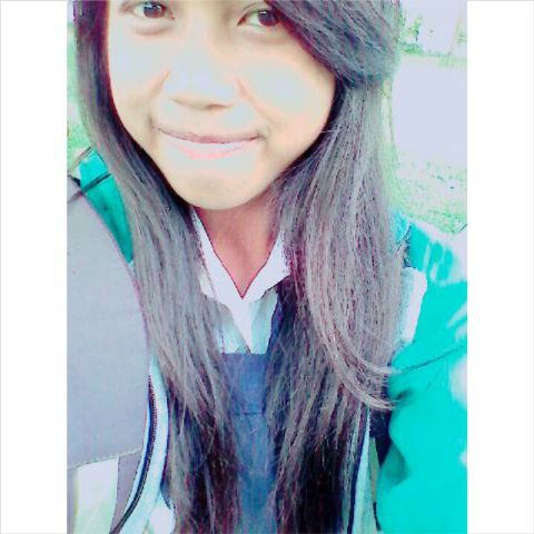 HaniDwi4's tweet photo. p(-_-)q http://t.co/cqUAaPb99V
