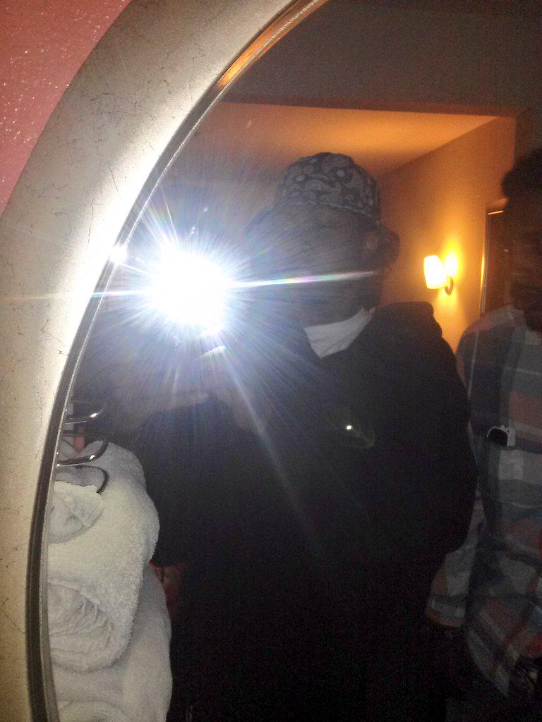 JoeBlak5's tweet photo. S/o to the #Squad out here making noise city to city #Movement #Tunezup #TS #turnup http://t.co/4KrRf1zYsr