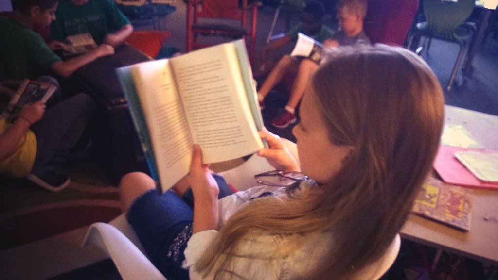 mrfarnumsclass's tweet image. #Read4fun is #classjoy!