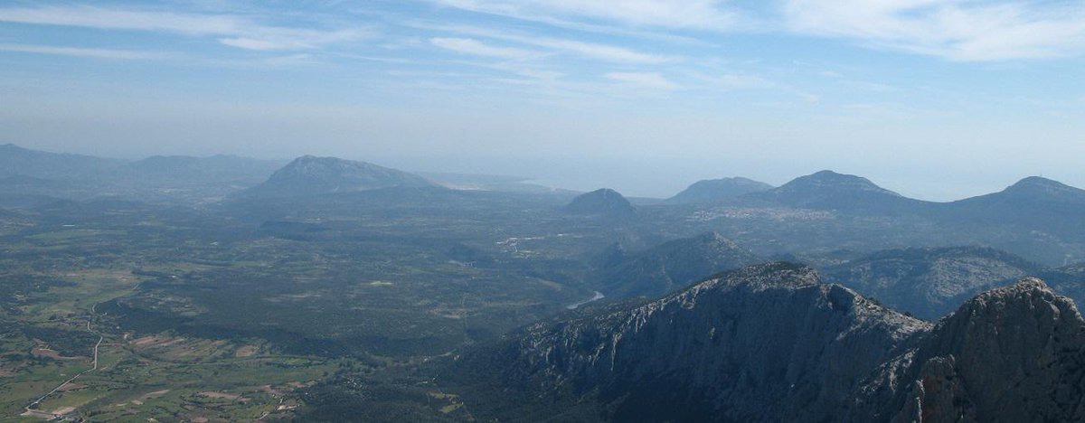 MarySajana's tweet photo. #Cedrino #Cusidore #Bardia #Tului #Tuttavista #GolfodiOrosei ...e ora in cammino! #Sardegna #Sardinia #Sardolicesimo http://t.co/4mtpKzAckE