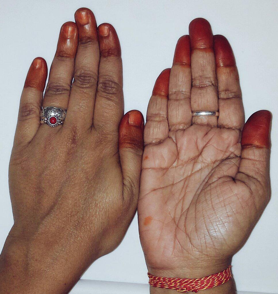 ShresthaBhaduri's tweet photo. Bihu and Poila Boishakh are incomplete without #Jetuka..
#ColouredFingers..
Love being at home with family.. http://t.co/3gHRzxMnSL