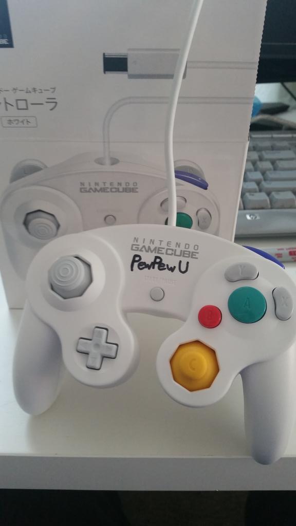 Feeling generous ♡. If you want this, it's yours! Retweet it and i'll announce the winner tomorrow at 2pm PST!! RT