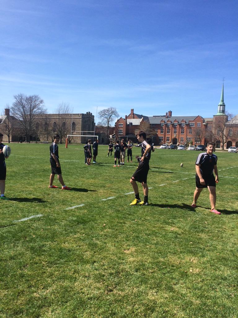 RidleyAthletics's tweet photo. Pre Game on A Squad! U16 Kickoff at 3pm #goblacksgo http://t.co/q2lliN31TK
