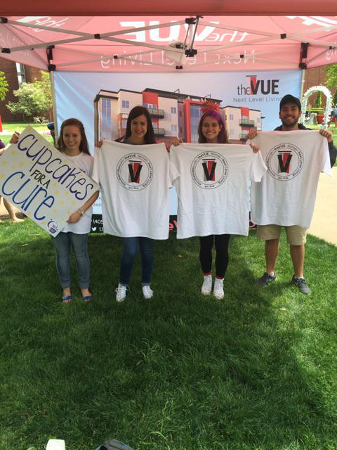 Alexclark12's tweet photo. Thank you so much to @theVUEou for all your support for @OURelays!!! http://t.co/zJyXVzM49s