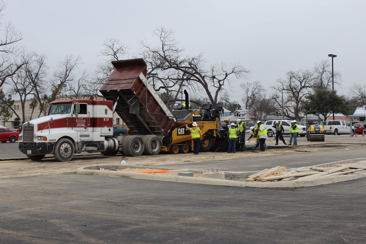 Lone Star Paving Co. (LSPaveCo) Twitter