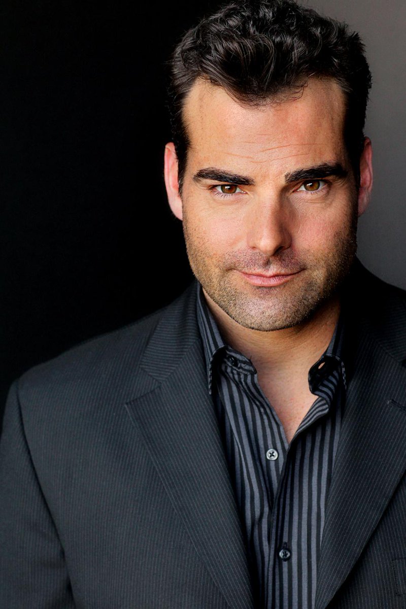 MetaphorEnt's tweet photo. Watch for @BrienPerry on @Castle_ABC #itsamystery find out why??!! http://t.co/RhoIzx4mTH
