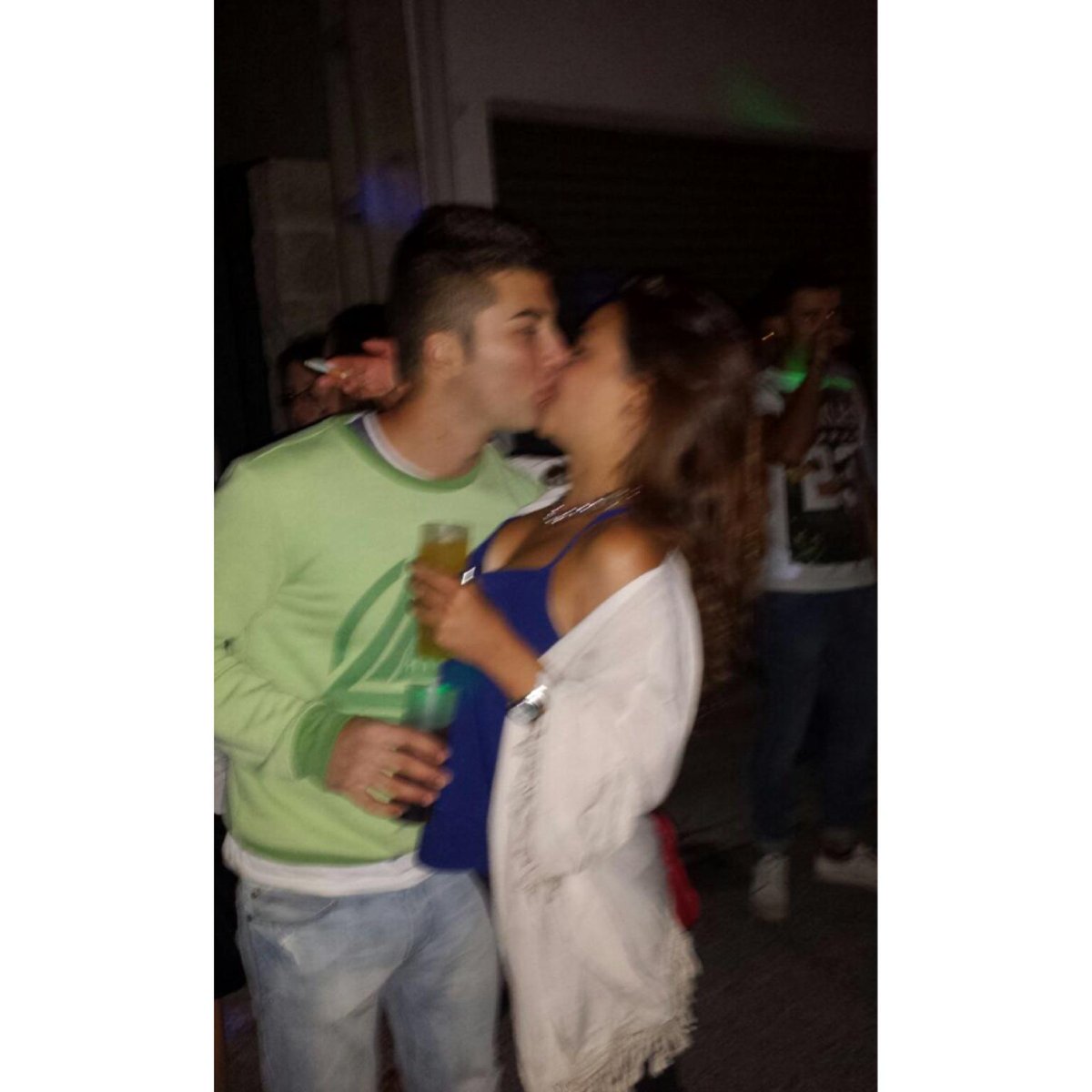 MaarinaBA's tweet photo. Amontono el consuelo, al saber que en silencio siempre estas ahí. @jonimjsmp 💕 http://t.co/LSPuoKkIDA