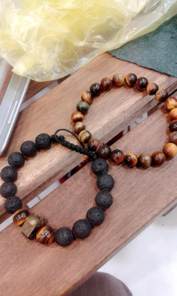 Abebynda's tweet image. #lavastorm #tigereyes