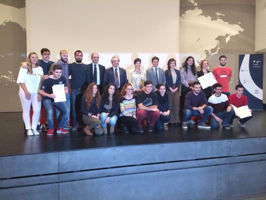 Javivi800's tweet photo. Premios #juniorempresa de la #uma. Enhorabuena participantes!! @MalagaCom @ceje_network @FJESUR @rf_ventura @fguma http://t.co/y1xFPI3gj0