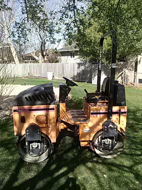 ChadIdeus's tweet photo. This is how im Rollin today #2Tonsoffun http://t.co/iEOeoPcL5F
