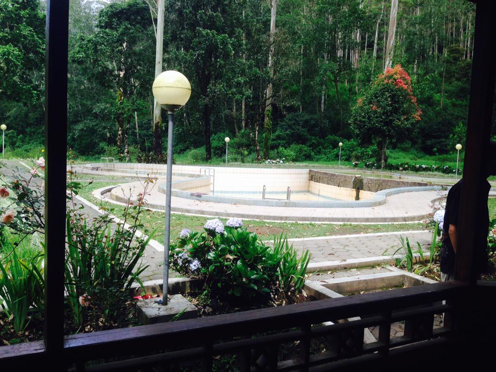 acara ultah ISC Bandung nanti ada pool private party-nya juga loh.cc: <a href="/ISCJakarta/">ISC Jakarta</a> @IscTasik <a href="/ISCCirebon/">New ISC Cirebon</a> <a href="/ISCReborn/">ISC PUSAT</a>