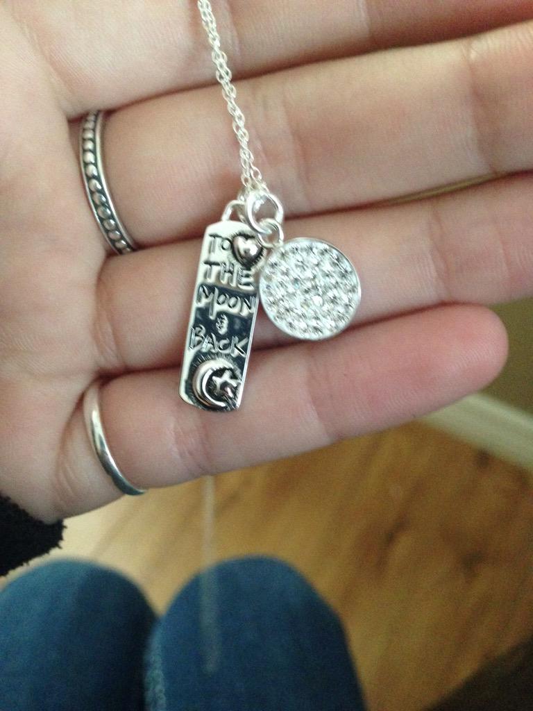 DC Promposals tweet media