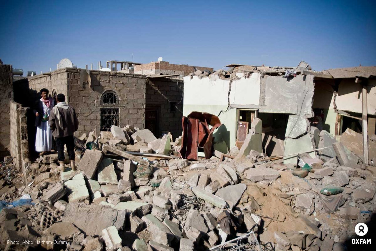 “Even if we survive the bombs we are running out of food.” oxf.am/ZghQ Our staff report from #Yemen