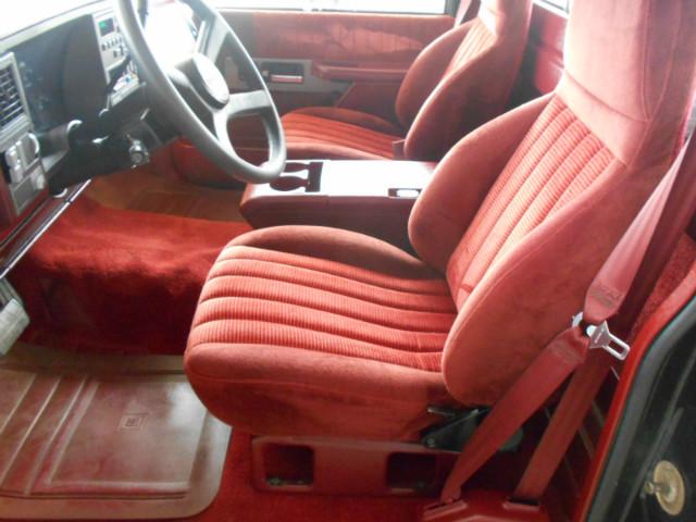 KingDezeray's tweet photo. 1990 chevy 1500 454 SS Festival Truck
Was in 32nd annual Daytona 500 Only has 8775 miles! $19995
#454SS #Daytona500 http://t.co/0jX6w9W0a6