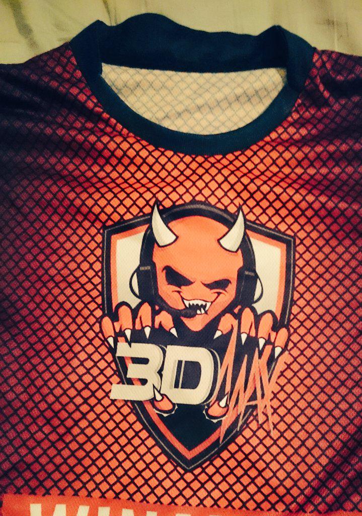 natu's tweet photo. Giving away one of my 3DMAX shirts to someone, RT+Follow to participate. I'll pick a winner in about 24 hours 😜 http://t.co/BjDWg3XGZ8