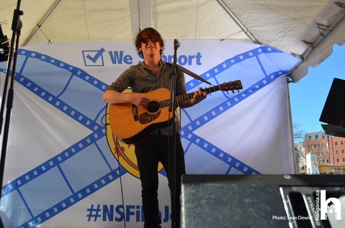 HaliBreaking's tweet photo. Actors and singers currently taking stage by Province House. #nsfilmjobs. #h http://t.co/xDs7rqzbkE
