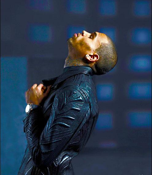 _cbspain's tweet image. Las sesiones de fotos de Chris Brown son simplemente increíbles... 💯