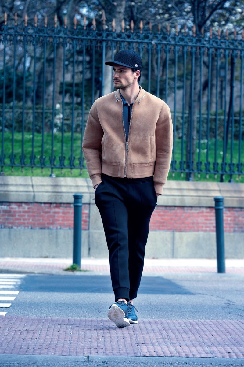 neilbarrett's tweet image. . @Forbes_es / #SS15 Camel Bomber #forbesmagazine @12AlvarodeJuan #chriselson @UnoModelsAgency