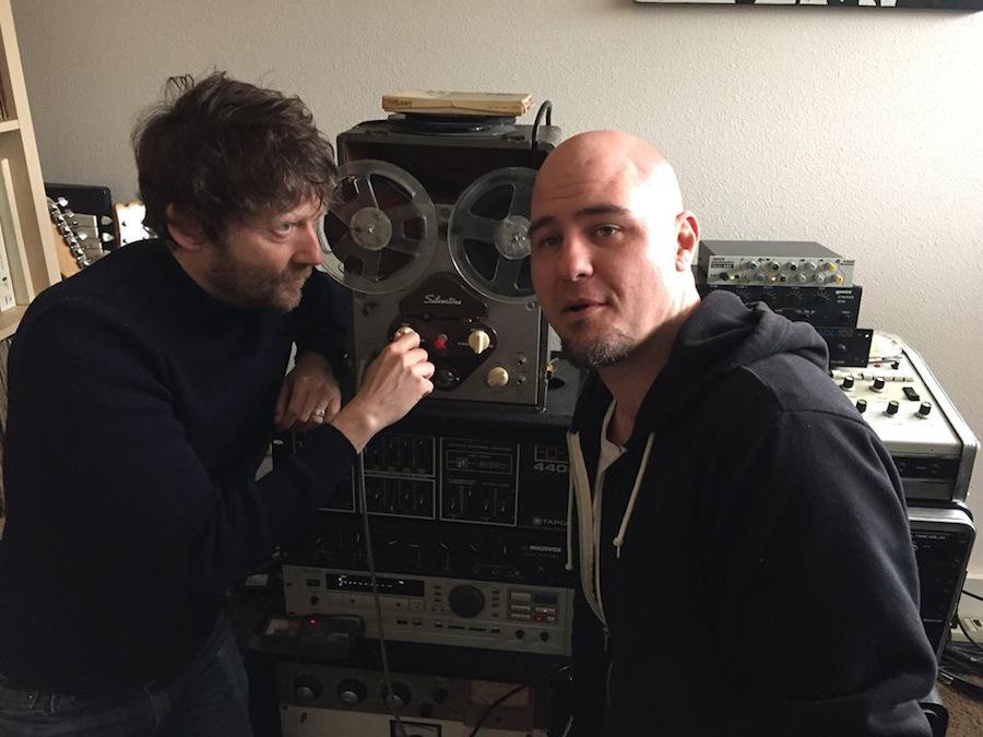 Hervé is currently in Seattle with Mike Cresswell to mix the new General Elektriks album !!