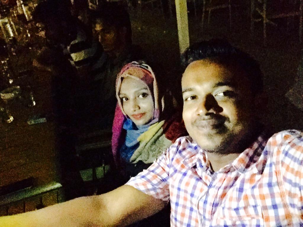 reekhan999 tweet picture