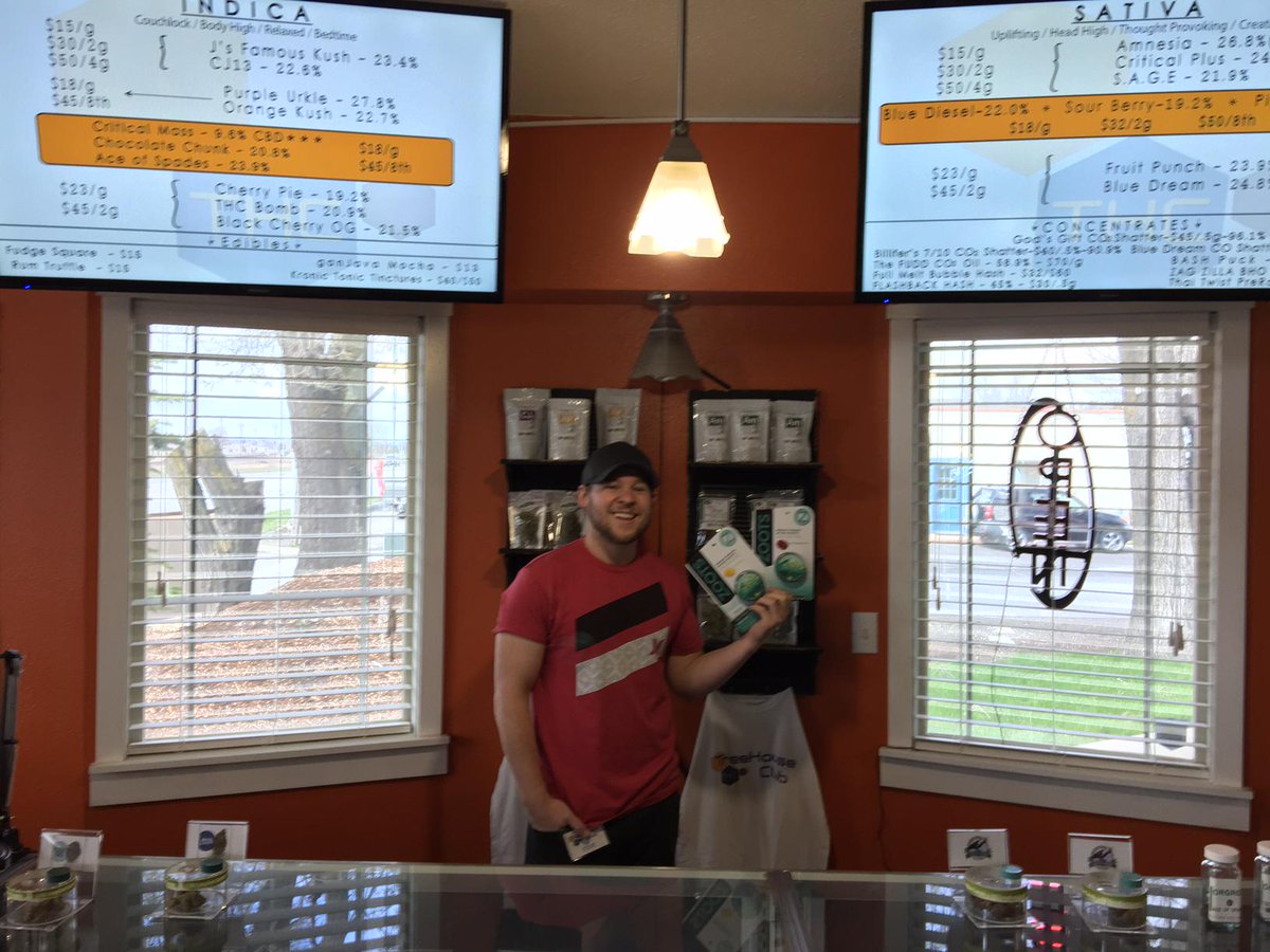 Zootology's tweet image. Hey Spokane! Less than a week until #420. Visit Steve at @TreeHouseClubWA to stock up on #Zoots and other goodies!