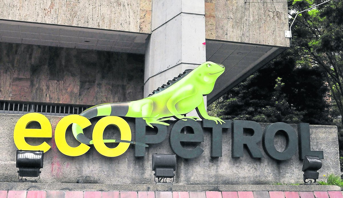 Portafolioco's tweet photo. .@ECOPETROL_SA está entre las empresas más lucrativas de América Latina http://t.co/U65iHQeEWN http://t.co/3fzijdBjEY