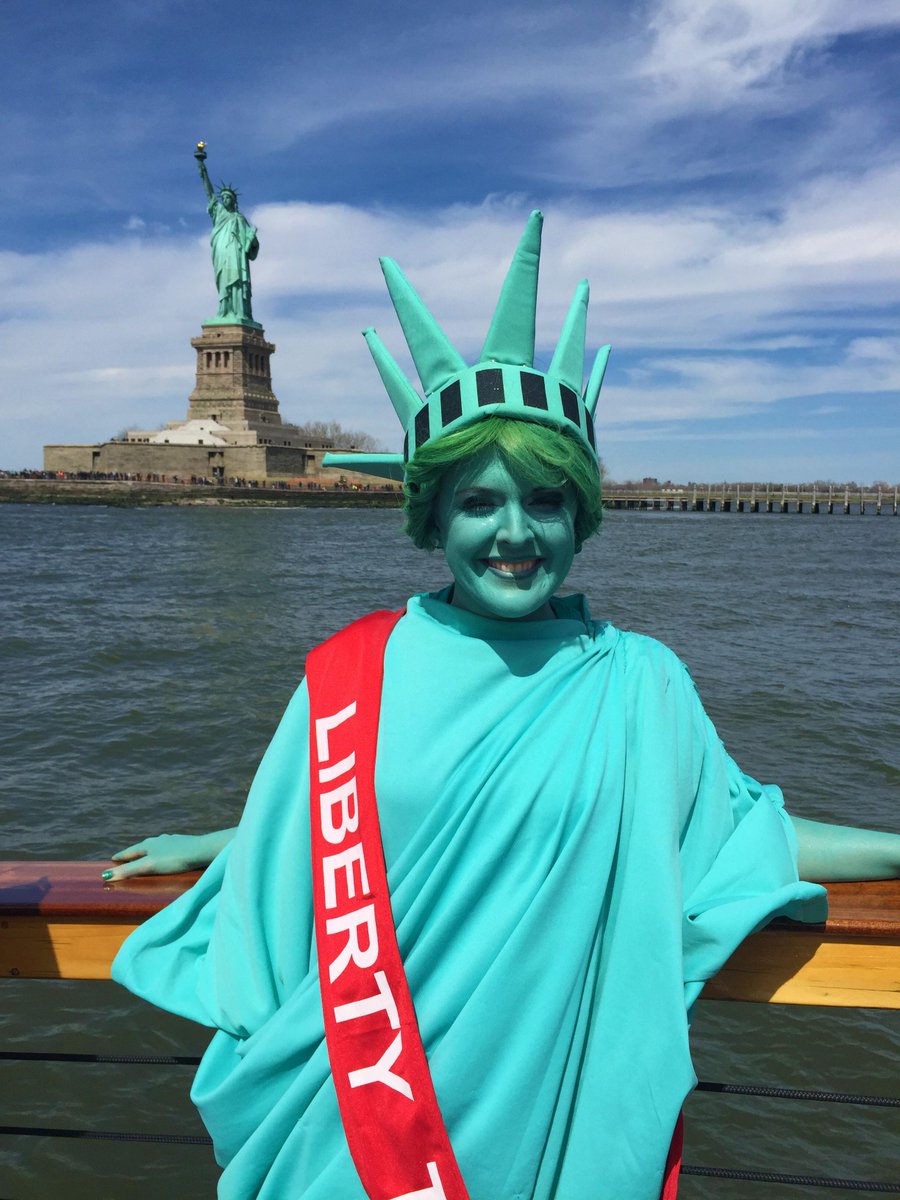 libertytax's tweet image. Happy Tax Day 2015! Lady Liberty finally made her way to NYC #TuneInNextWeek for another amazing story