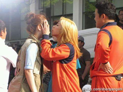 soojungforehead's tweet photo. #sulna porn..bam!eight kids coming~ http://t.co/Un1lgnk7JF