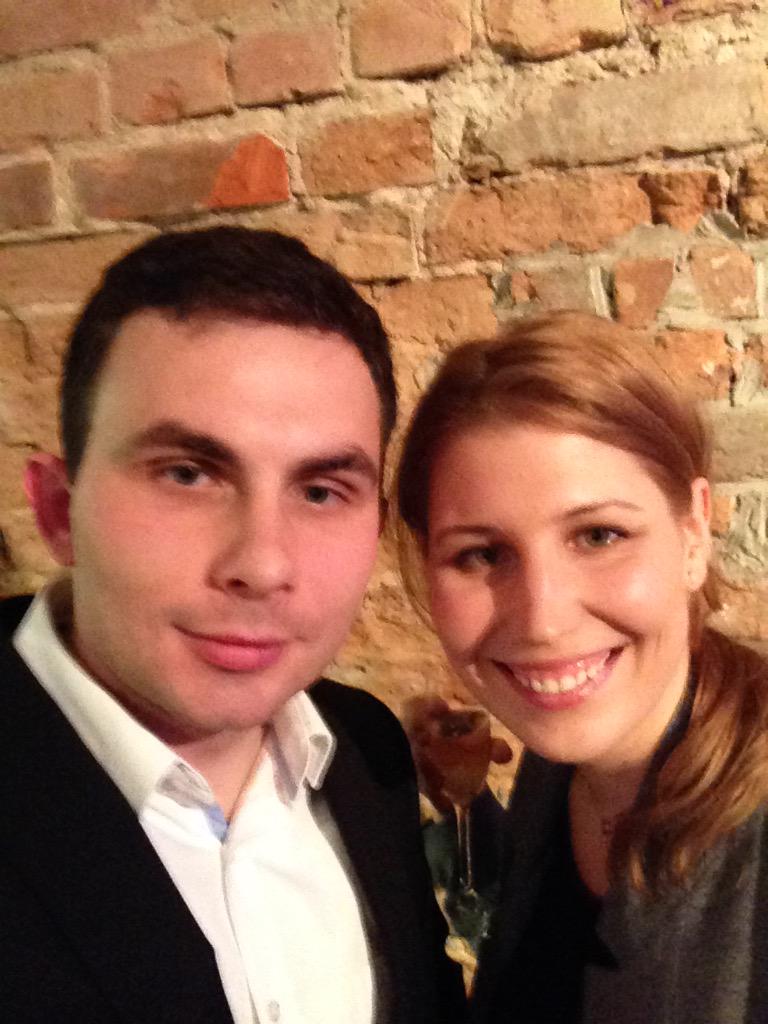 Mmichal4's tweet photo. #HRDayPL zaczynamy http://t.co/W4LUmchY99