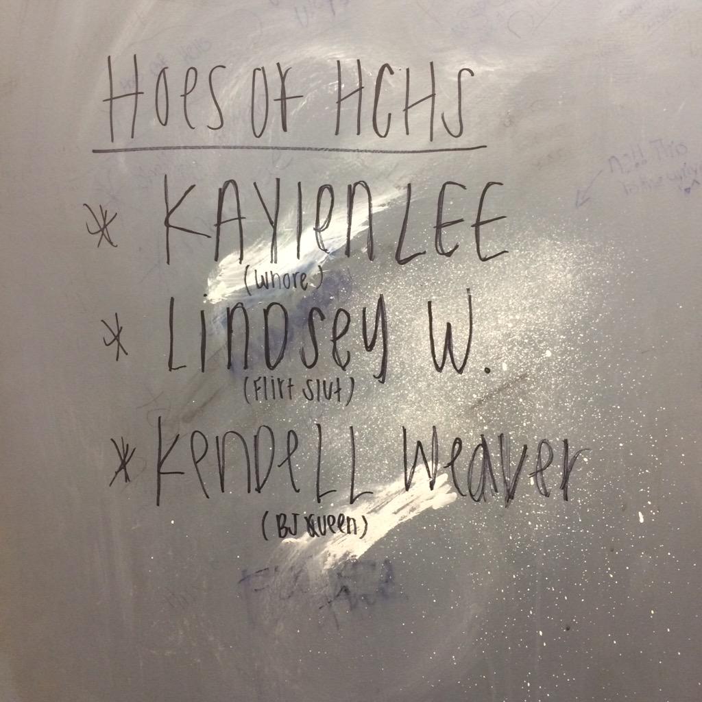 lindsey_welchel's tweet photo. I'm a flirt slut yall #bathroomknowledge http://t.co/A2uoAHUQNv