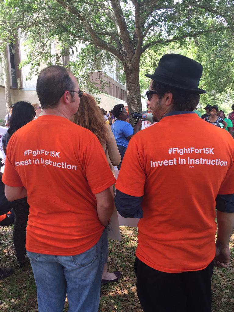 FFN_TampaBay's tweet photo. Invest in Instruction. #FacultyFor15K #Adjuncts http://t.co/bo3KVykhFT