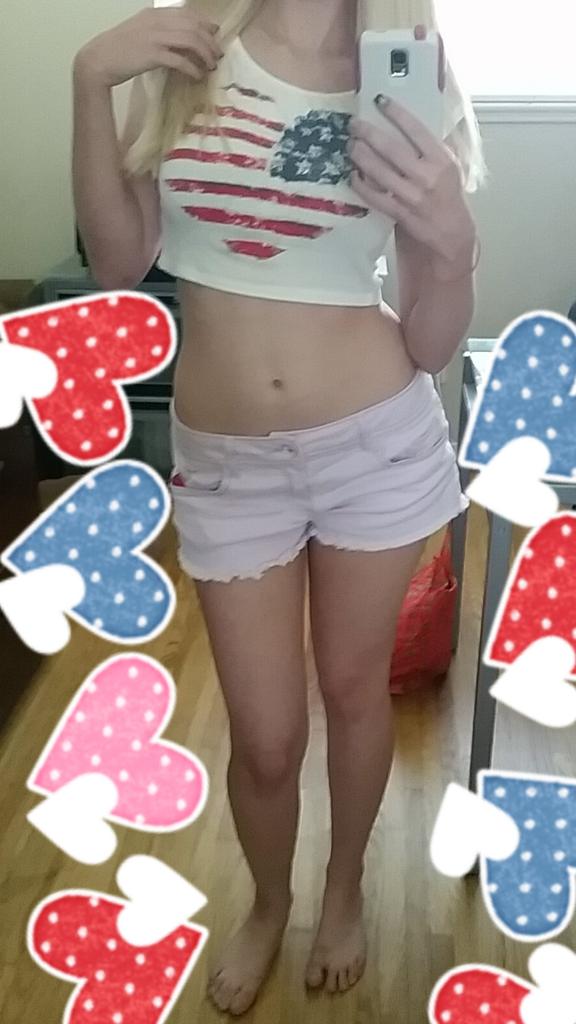BoundPenelope's tweet photo. Wore this skimpy outfit with high heels to go to the post office :P http://t.co/HPVRFQw5xY