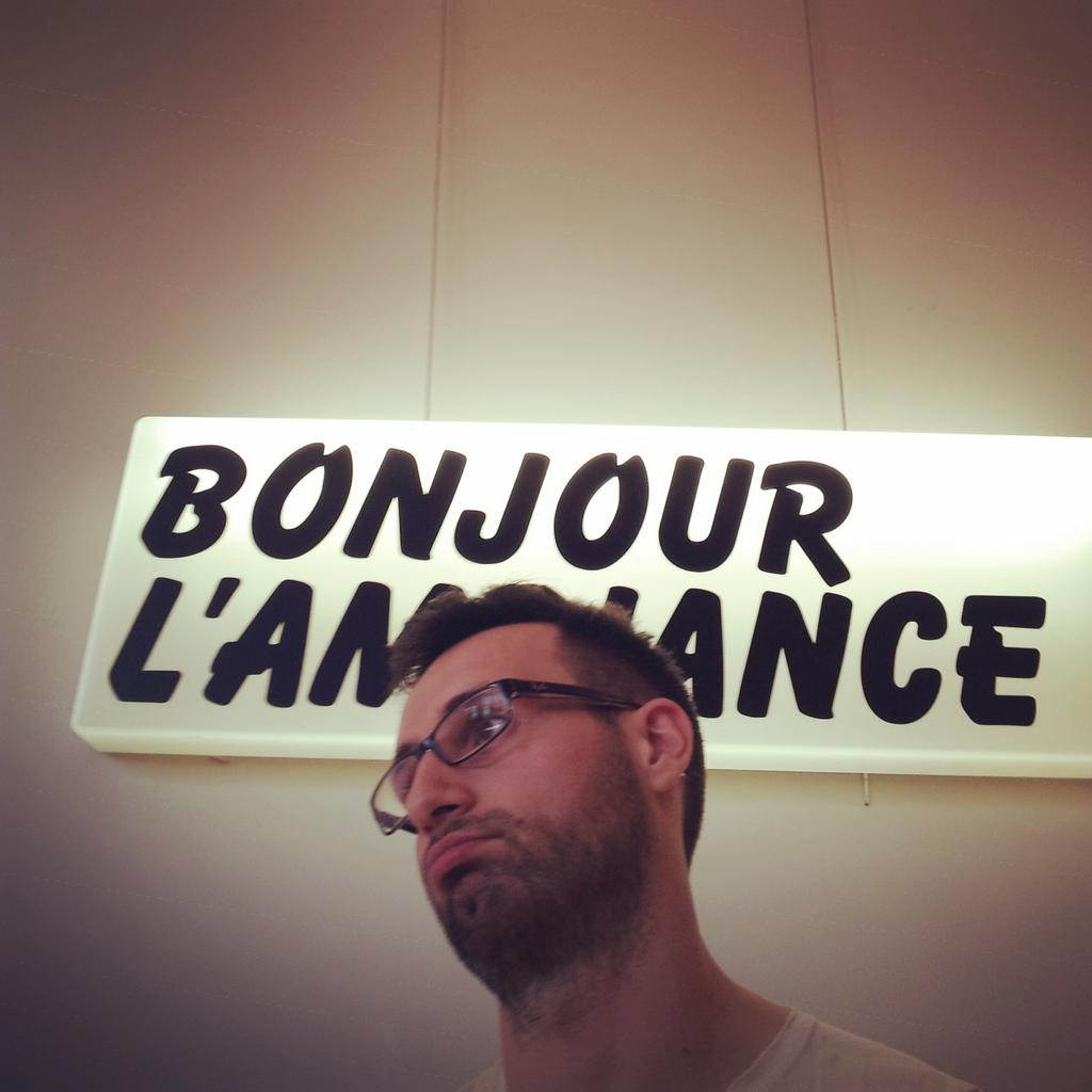 lesRimailleurs's tweet photo. Venez nous voir à L'ECFM de Canteleu,  ya une ambiance de dingue ce soir ! En plus ya @Guts_PuraVida  qui joue ! http://t.co/EGTjBO69ql