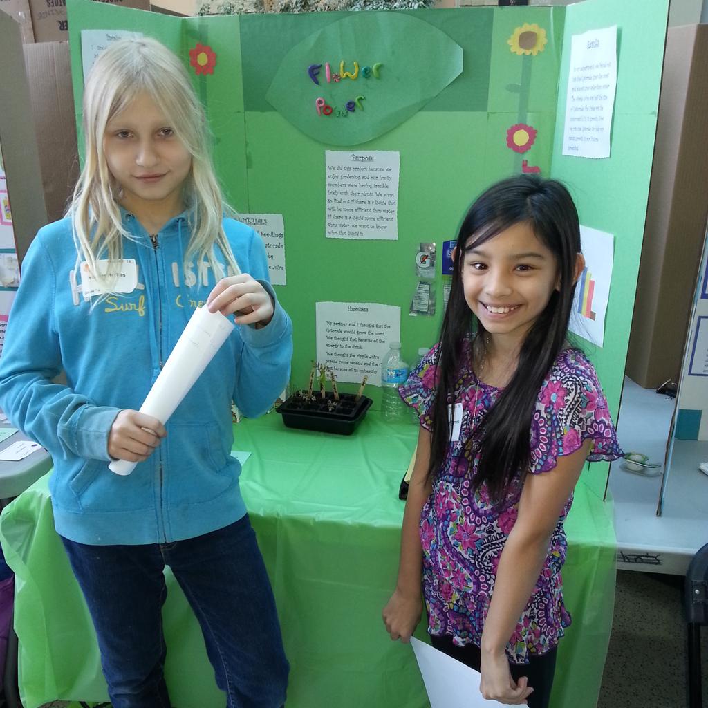 Windog0101's tweet photo. Great job Madeline! #sciencefair2015 #flowerpower http://t.co/UFCRjtbalo