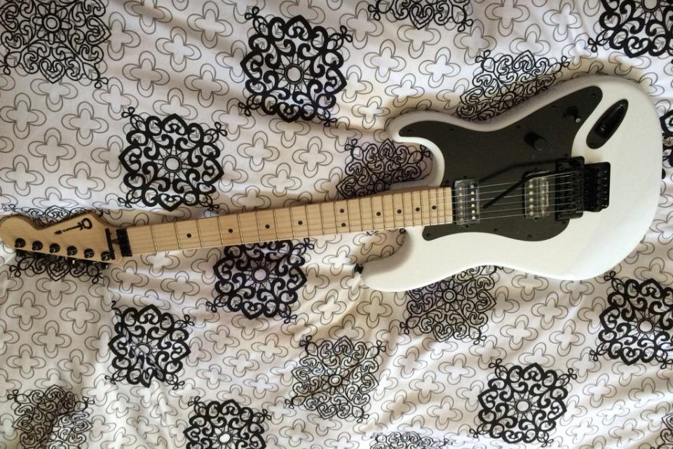 After 5 months of waitin she's finally here. Thanks <a href="/Fender/">Fender</a> <a href="/CharvelGuitars/">Charvel Guitars</a> #RockNRoll #GuitarPorn