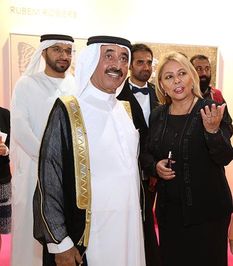 BeNumberless's tweet photo. En día ARTE Mundial felicito Nina Torres @NT_FineArt llegando de Dubai visitando Sheikh Hamdan bin Rashid Al Maktoum http://t.co/IRgOUZJfjI