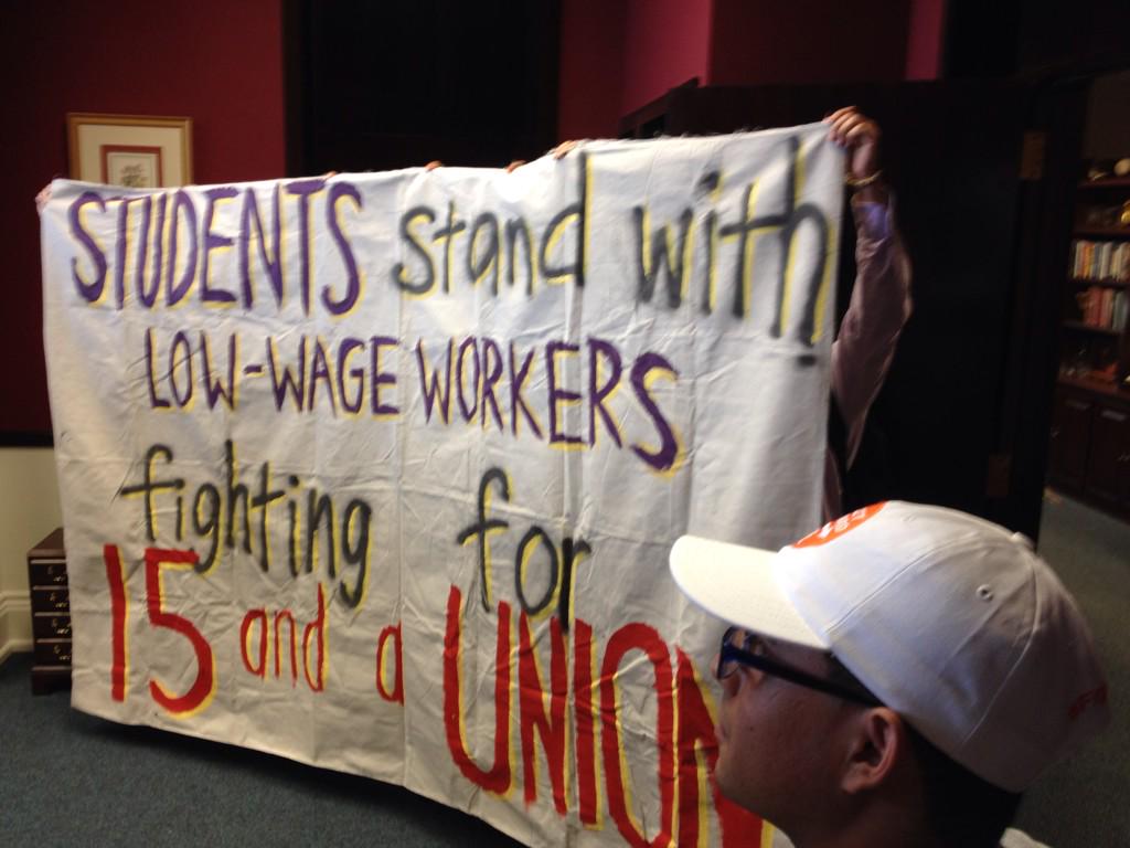 STLFacFwd's tweet photo. #FightFor15K #FightFor15 @Show_Me15 http://t.co/2Mk6cNbn0Q